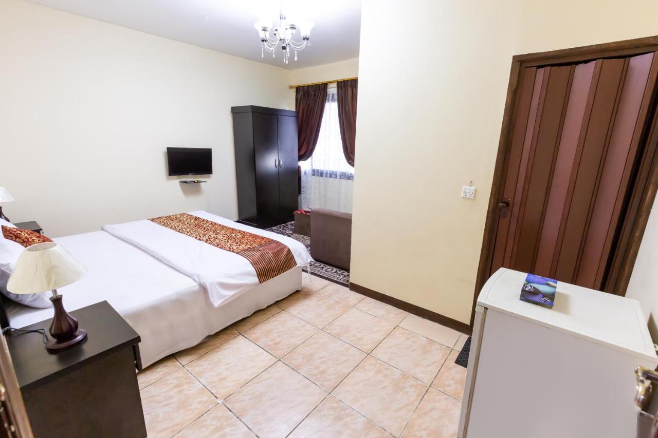 Al Eairy Furnished 2 Hotel